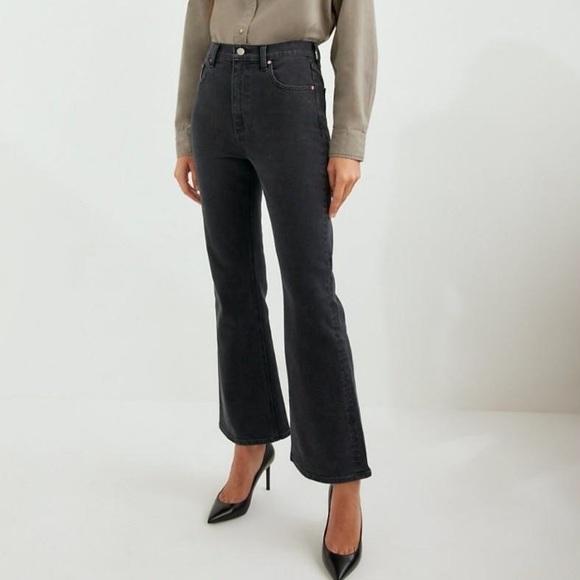 Denim Forum Denim - Aritzia Denim Forum The Twiggy High Rise Flare 30L - Black - Size 28